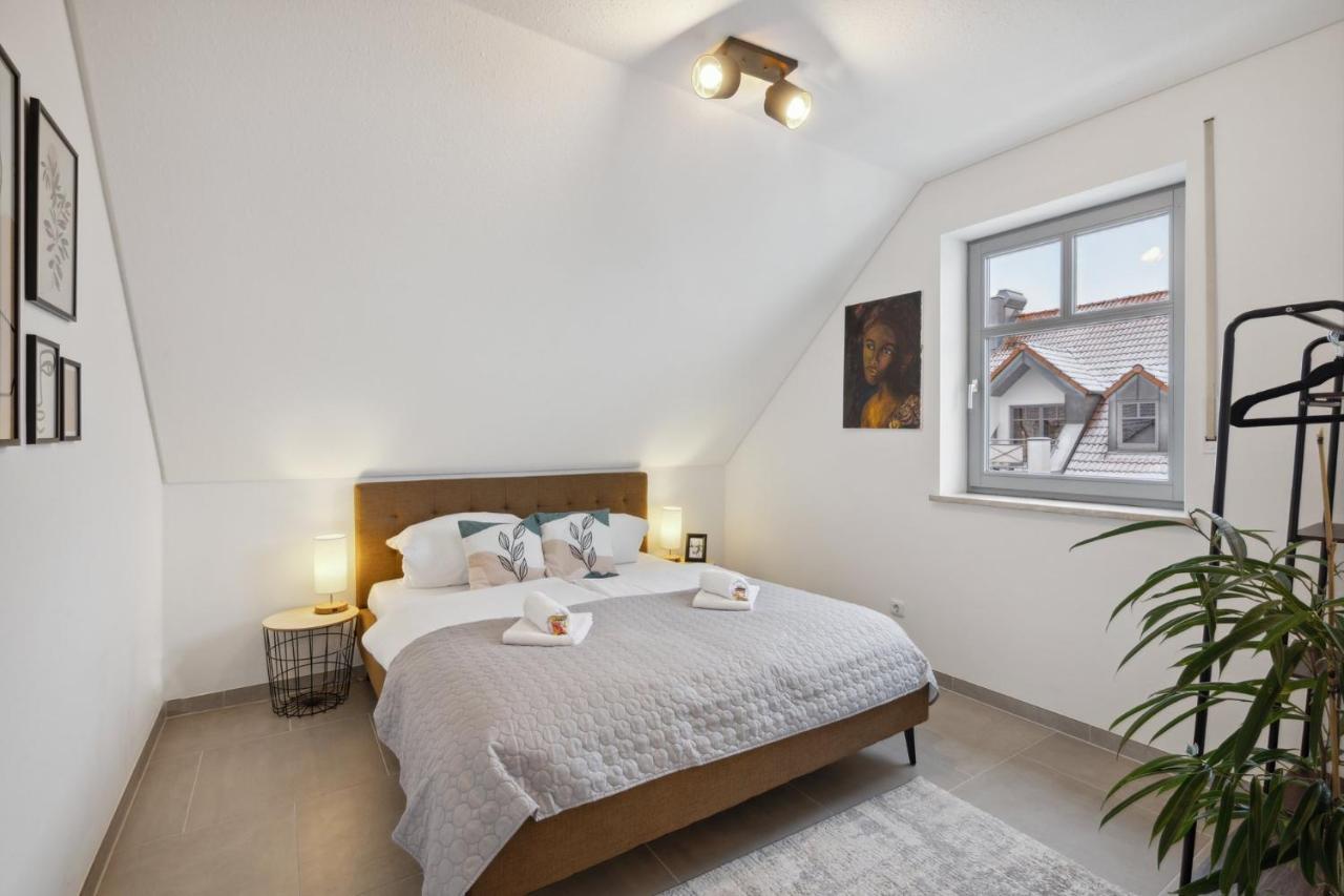 Smooth Living Apartments Augsburg Lechhausen - Free Parking エクステリア 写真